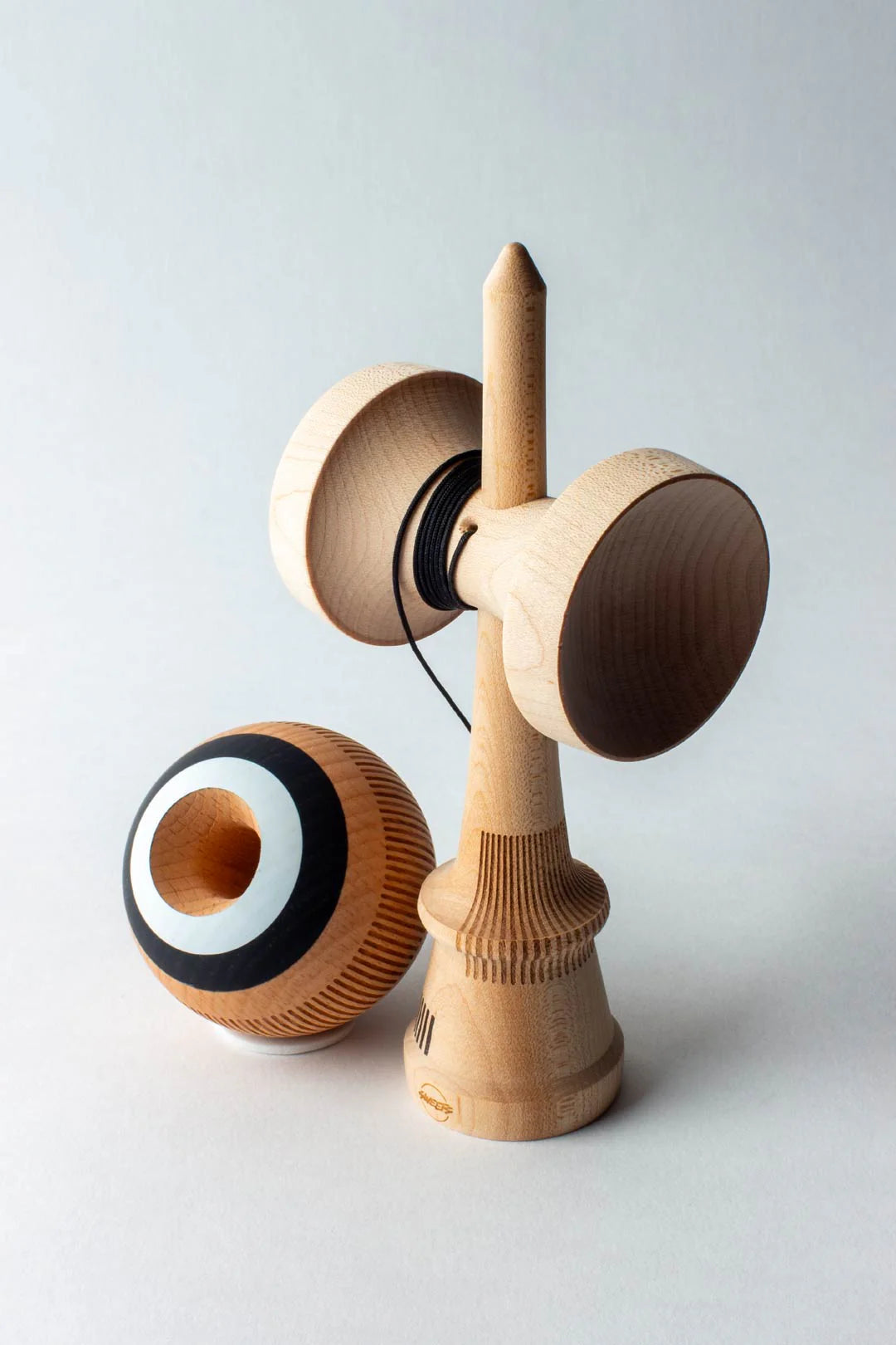 Sweets Kendama Broken Bones Series - Natural