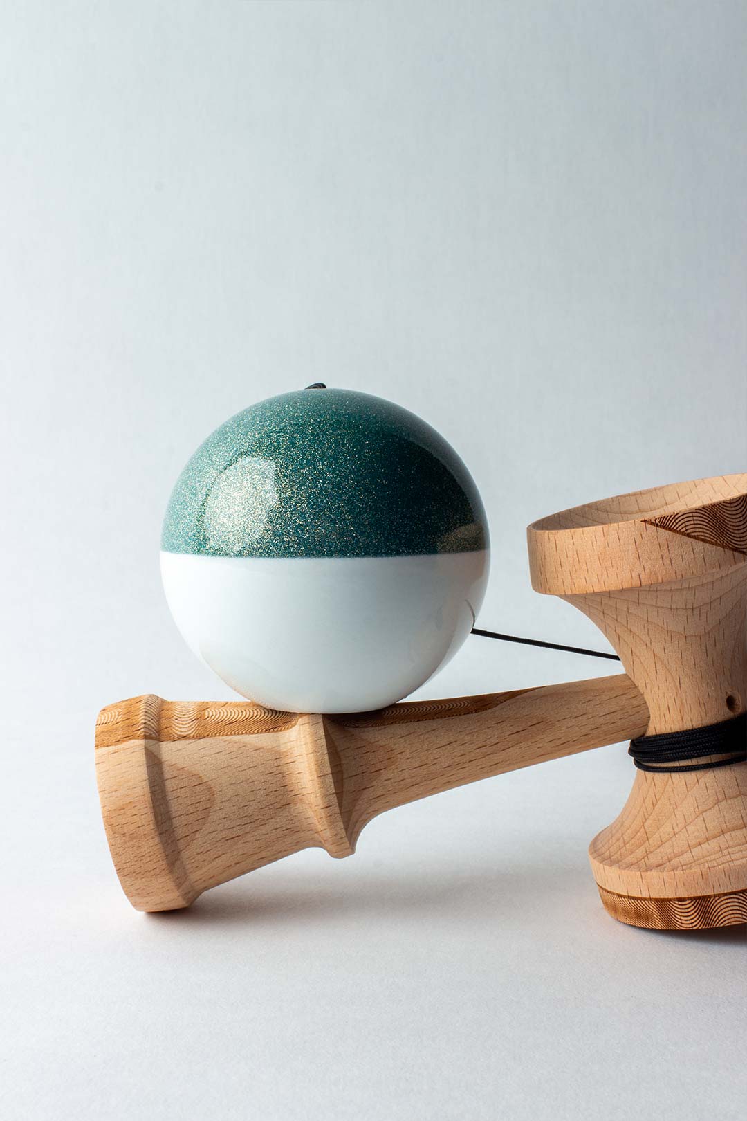 Sweets Kendamas Disco Bobber Kendama