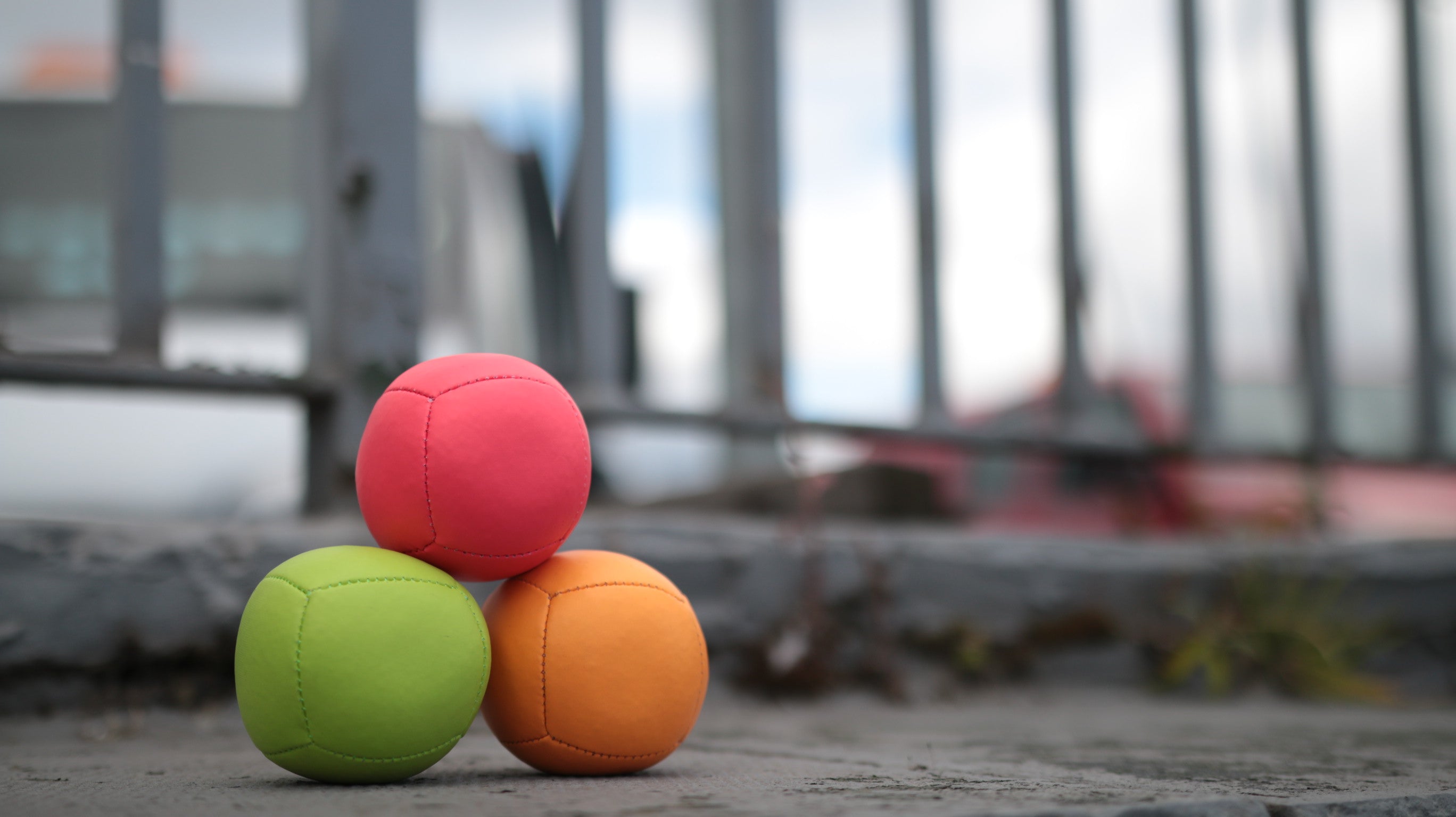 Cascade Tech 6 v2 Juggling Ball